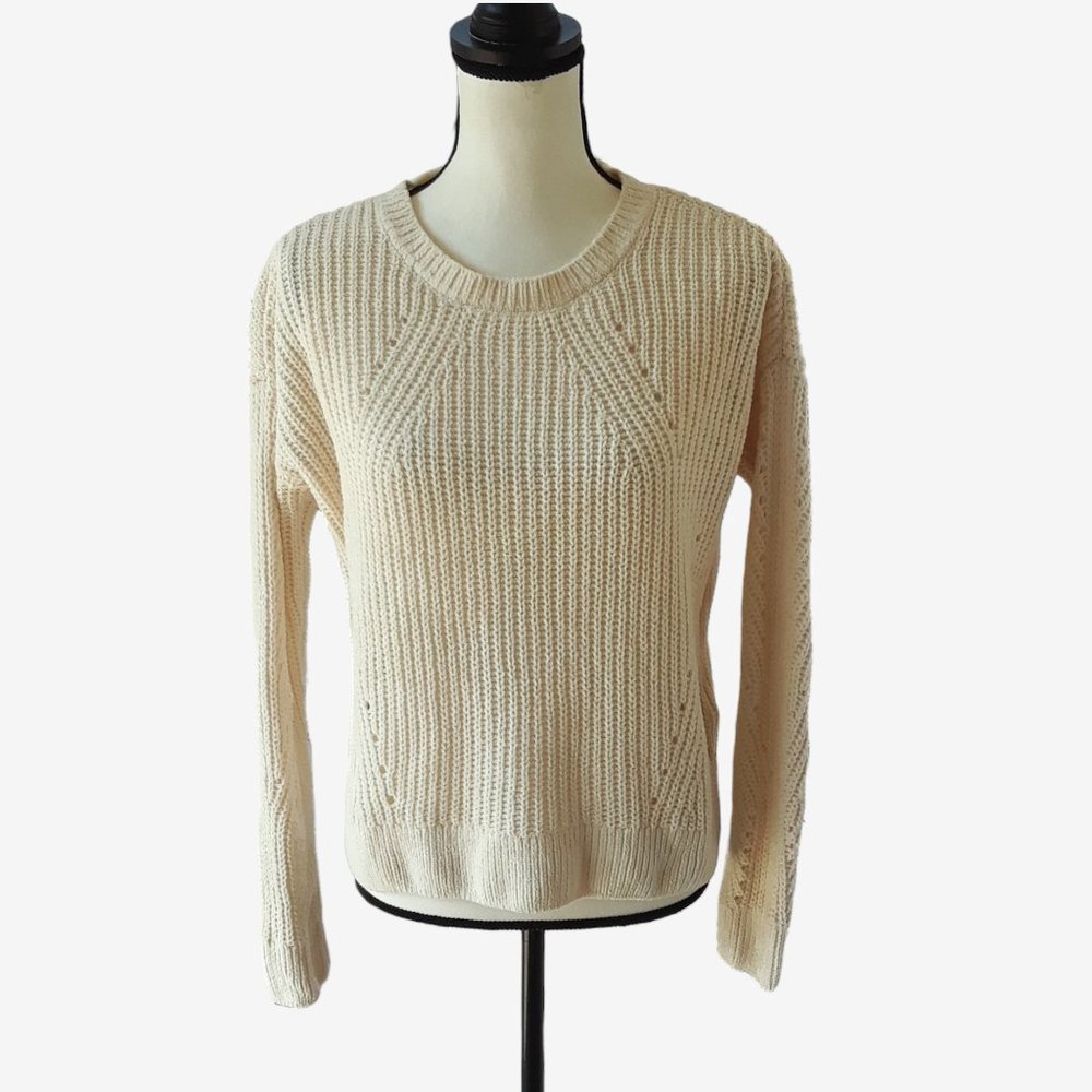SO Fuzzy Soft Chenille Ivory Knit Pullover Sweater
